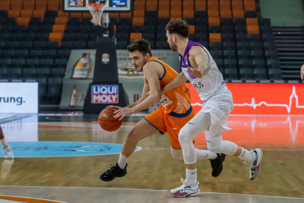 争越来越激 争越来越激