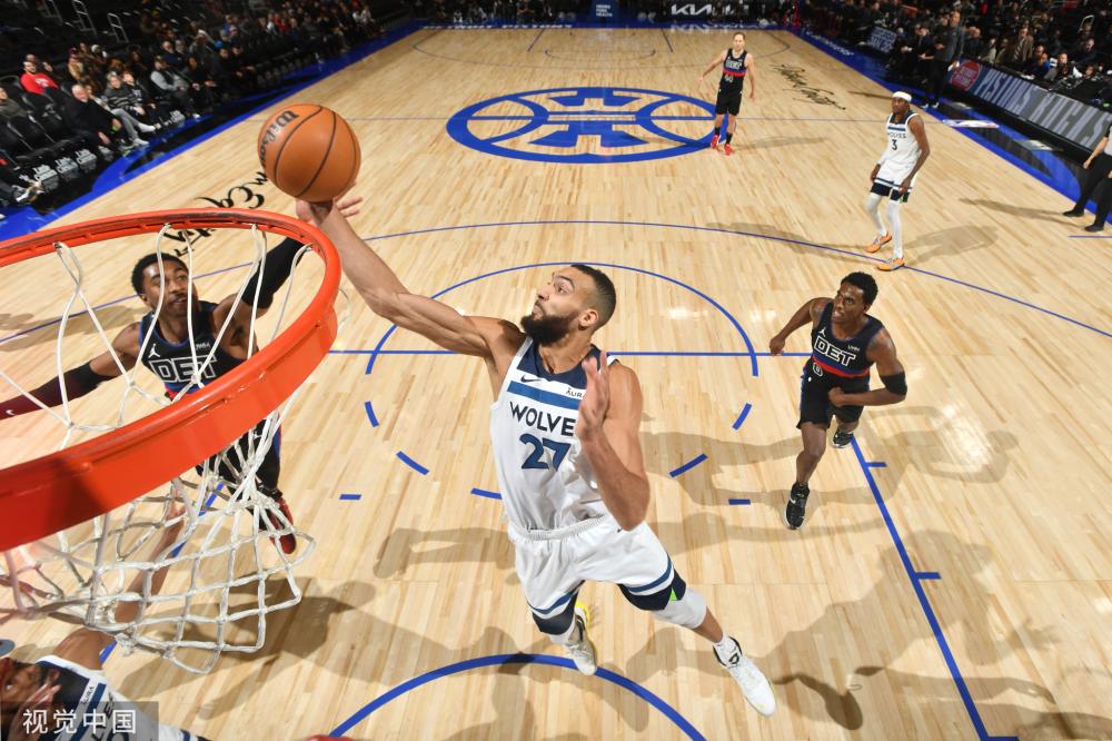 上的默契配 上的默契配